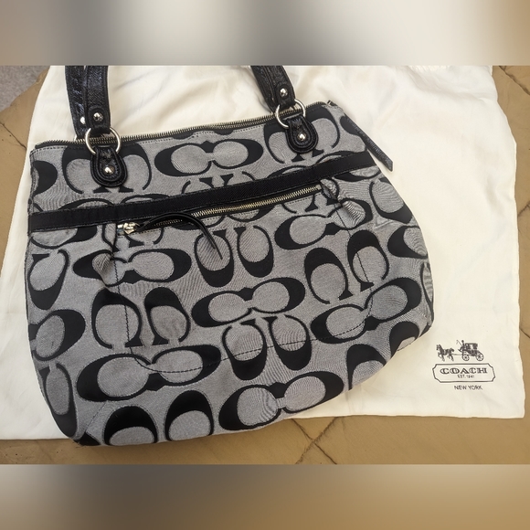 Coach Tote Black and Gray - Picture 1 of 9